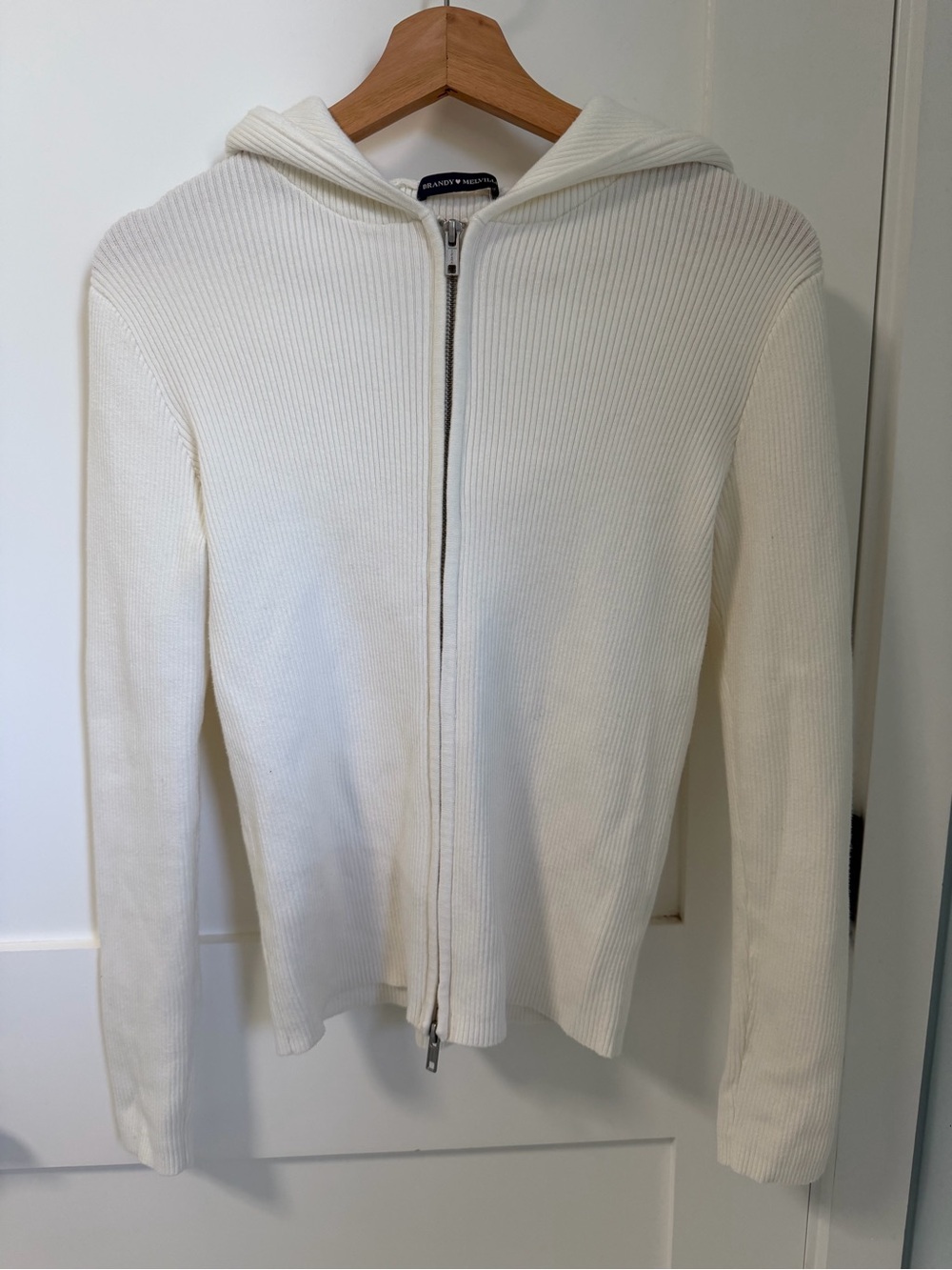 Brandy Melville Ribbed Zip Hoodie Sweater NWOT
